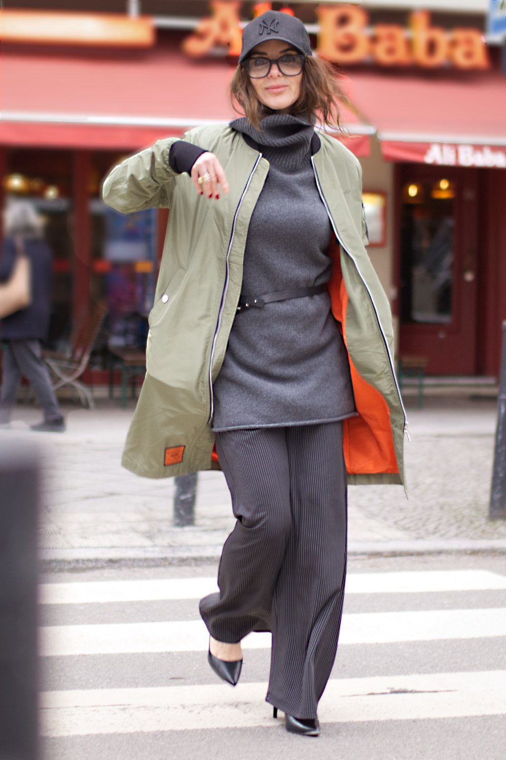 Von Klassiker zu Trendpiece: Die neue Oversize Bomberjacke