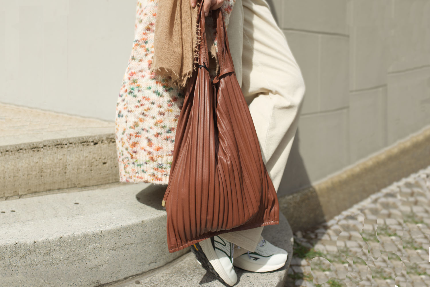 tatem-fashion-berlin-tasche-anita-bilardi-kastanienbraun