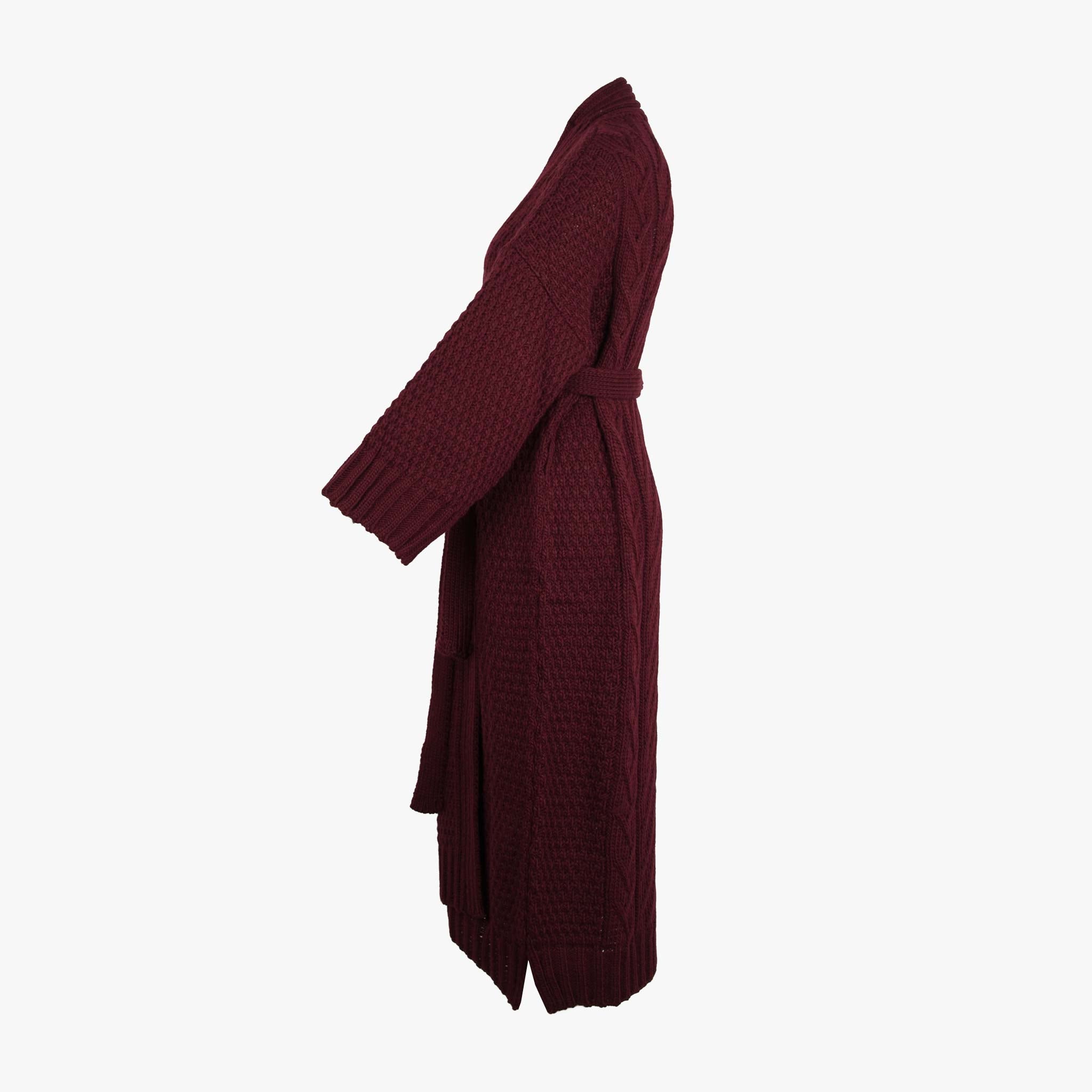 Aggél Strickmantel Pattern | aubergine