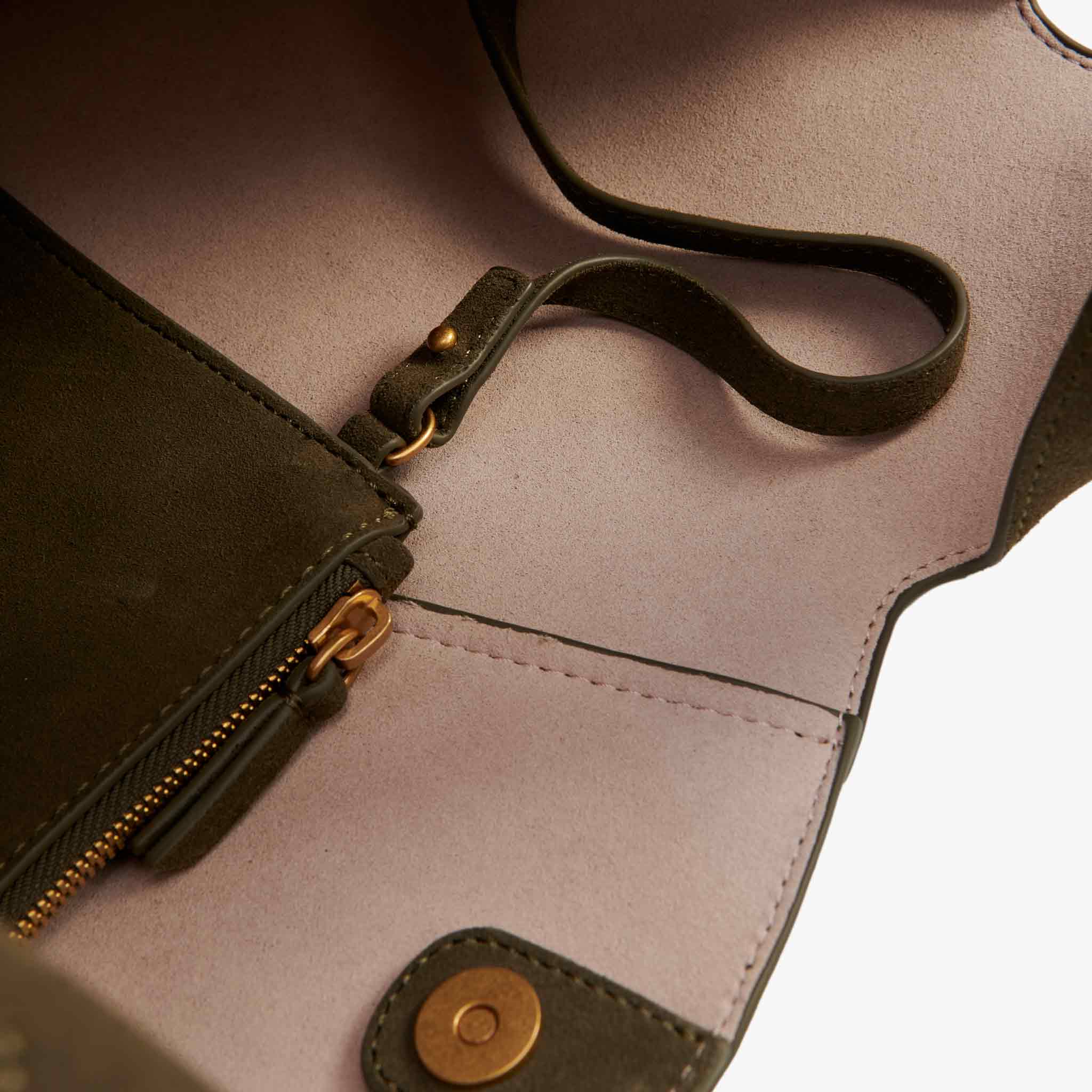 Les Visionnaires Tasche Mia | dunkelgrün