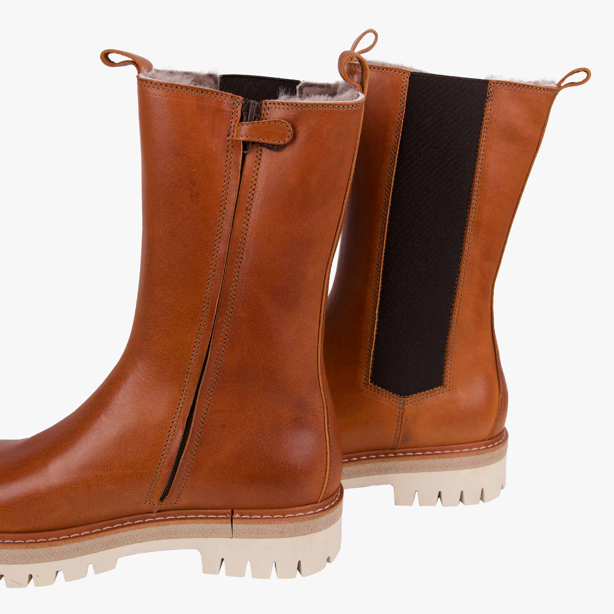 Momino Chelsea Hochschaft | cognac
