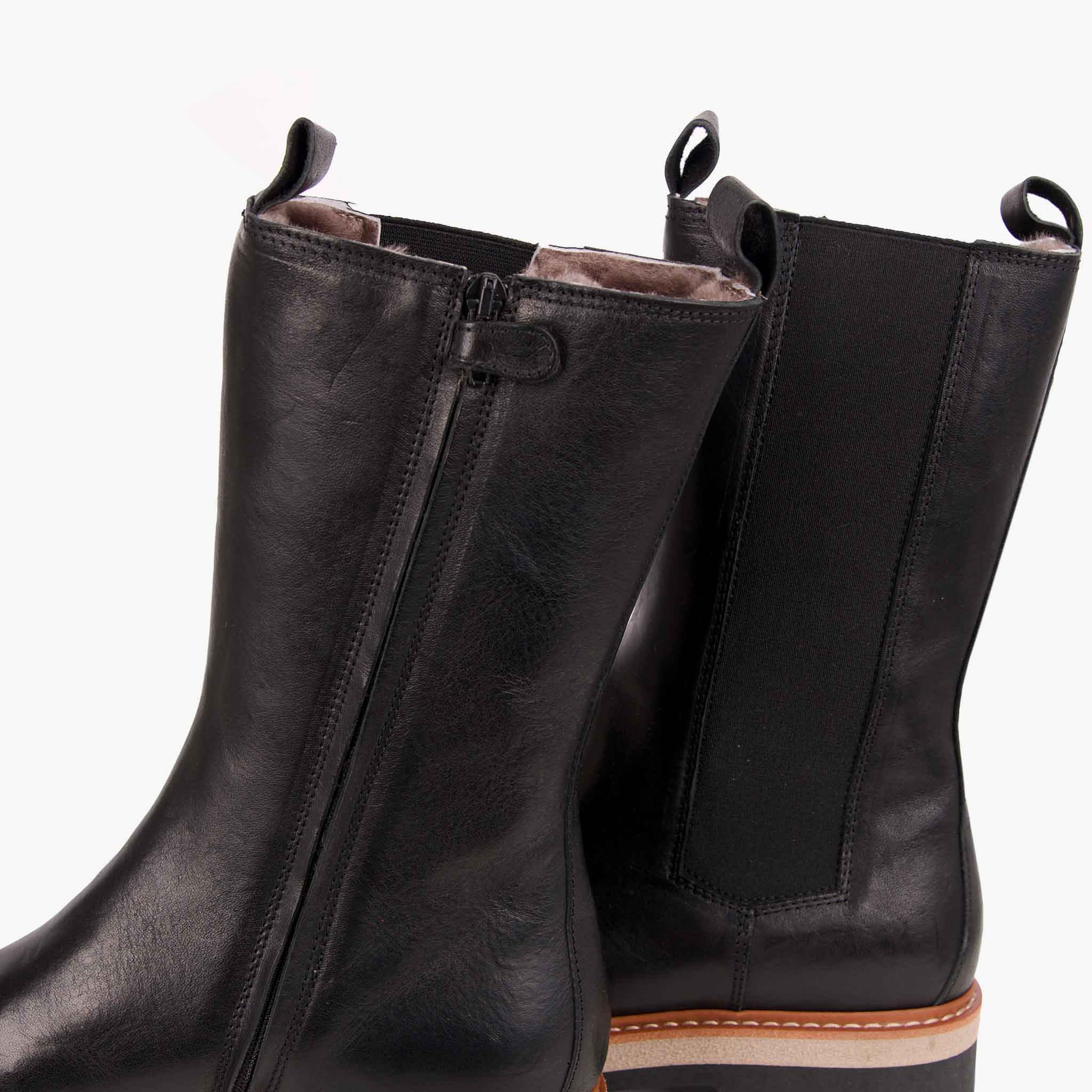 Momino Chelsea Hochschaft | schwarz
