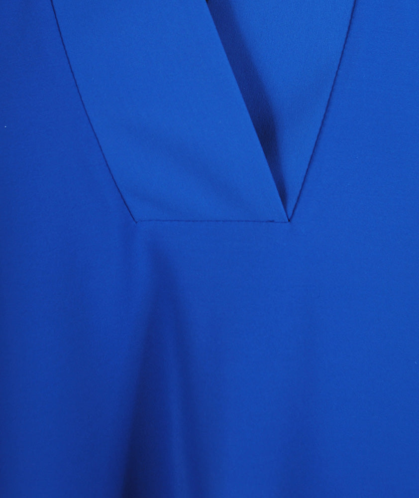 V-Neck Kleid sportiv | blau