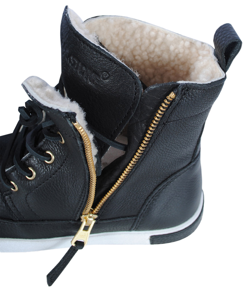 Sneaker gefüttert | schwarz