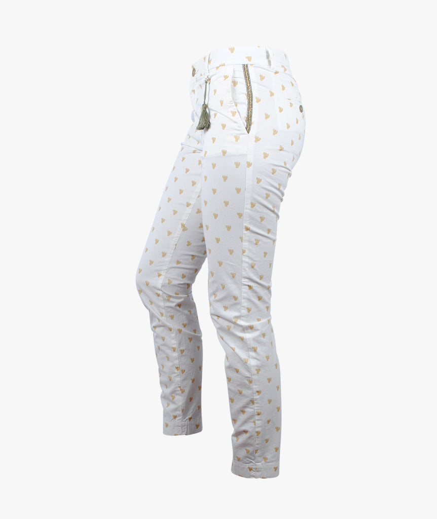 Chino Jaqueline Curvie | creme