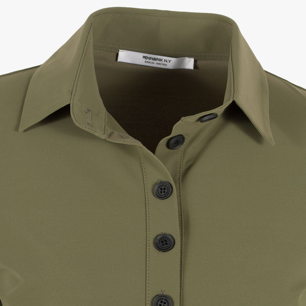 Schlupfbluse uni, Detail Kragen | khaki