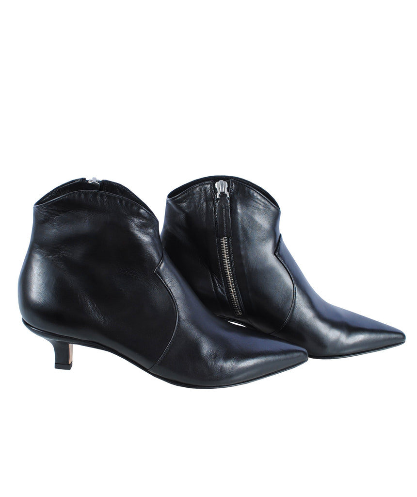 Stiefelette Kitten Heel | schwarz