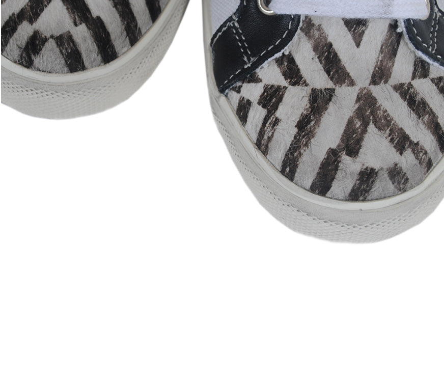 Chucks Zebra | schwarz-weiß