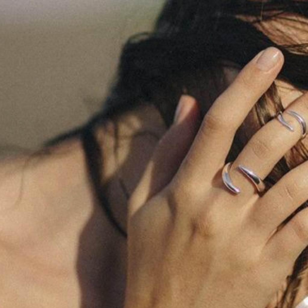 VIKA Clasp Ring | silber